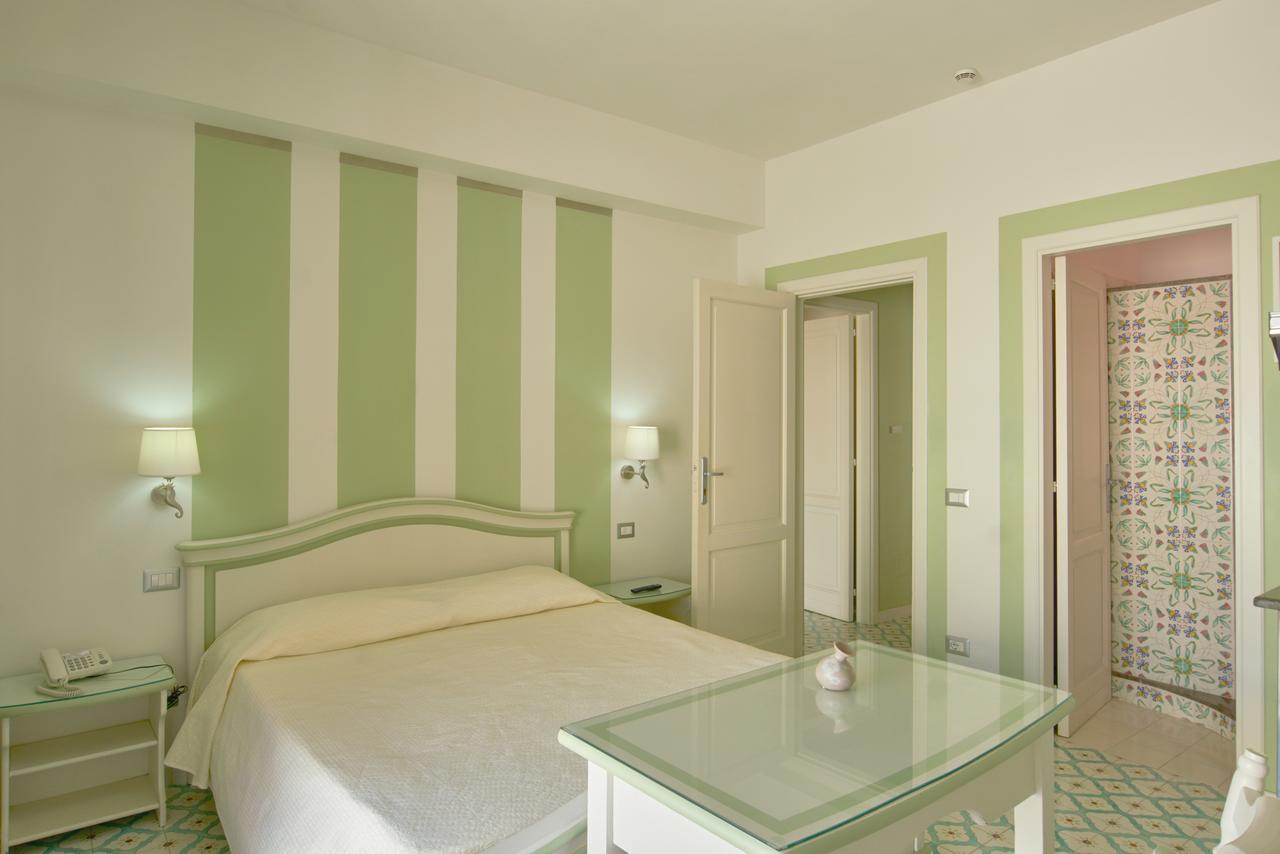 Hotel Residence Mendolita 리파리 외부 사진